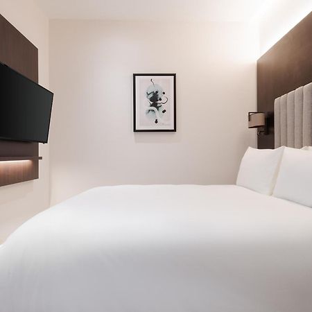 Rove Hotel London Paddington Екстериор снимка