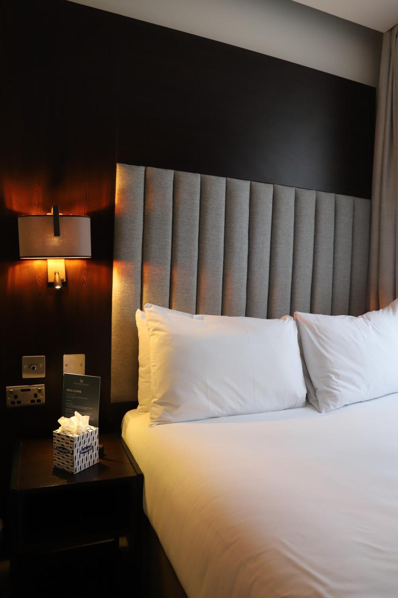 Rove Hotel London Paddington Екстериор снимка